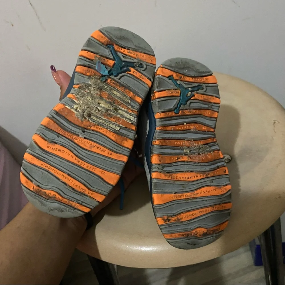 Nike Kids Gray and Blue Sneakers with Orange Accents